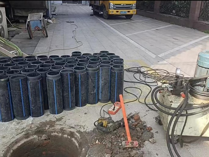 池州PE置换管厂家 DN315置换管 非开挖管短管置换